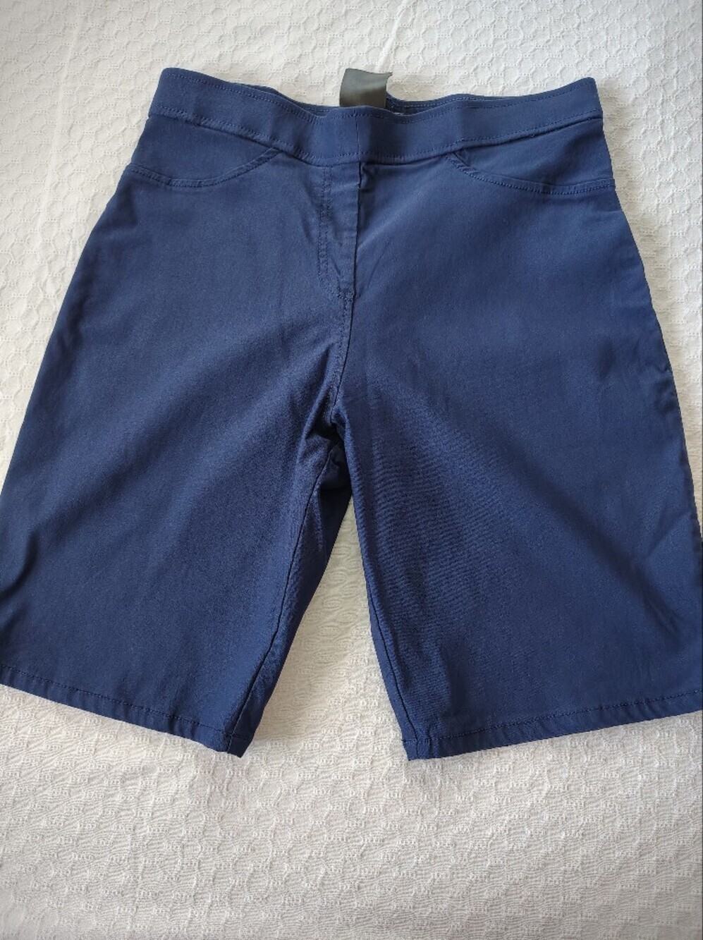 Tahari Navy Blue Women's Bermuda Shorts Size PL.